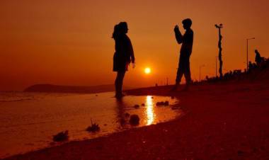 Let’s Laugh a Little This World’s Photography Day!