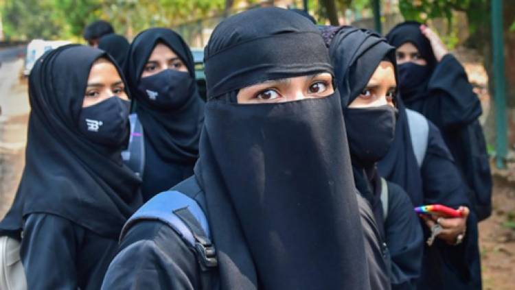 Students suspended and sent back for wearing Hijab in Karnataka
